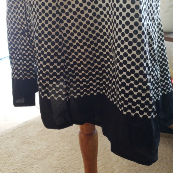 Top - Picture 2 of 3